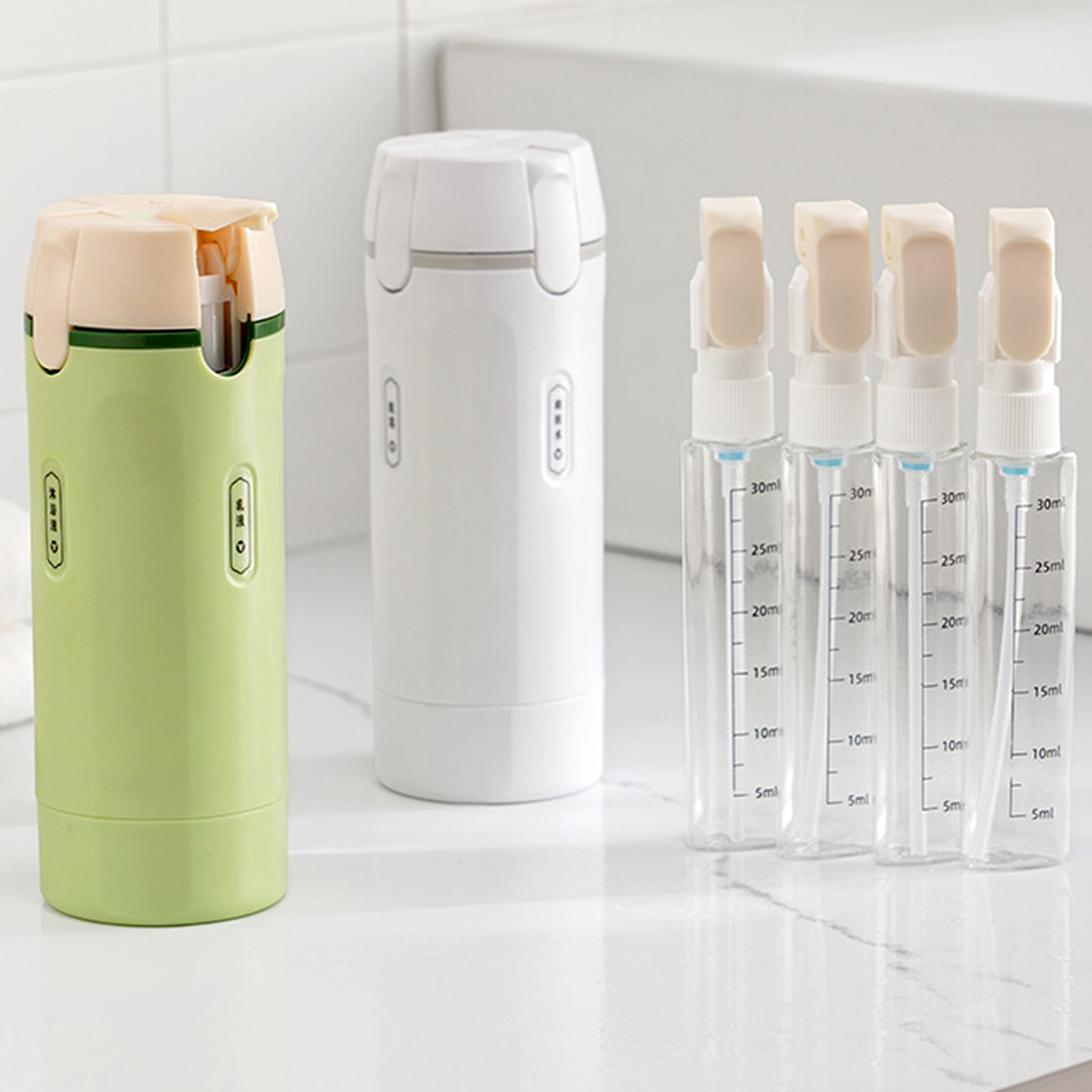 4-in-1 Travel Liquid Dispenser - Gel Refill Pack recension och pris