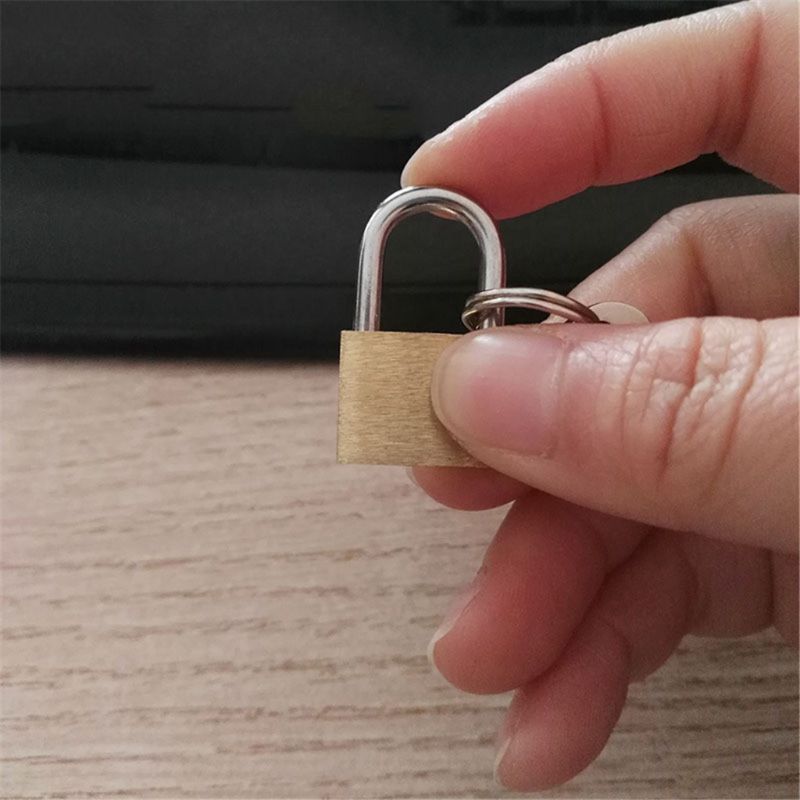 Brass Padlock with Keys, Small - Letter Opener Brass recension och pris